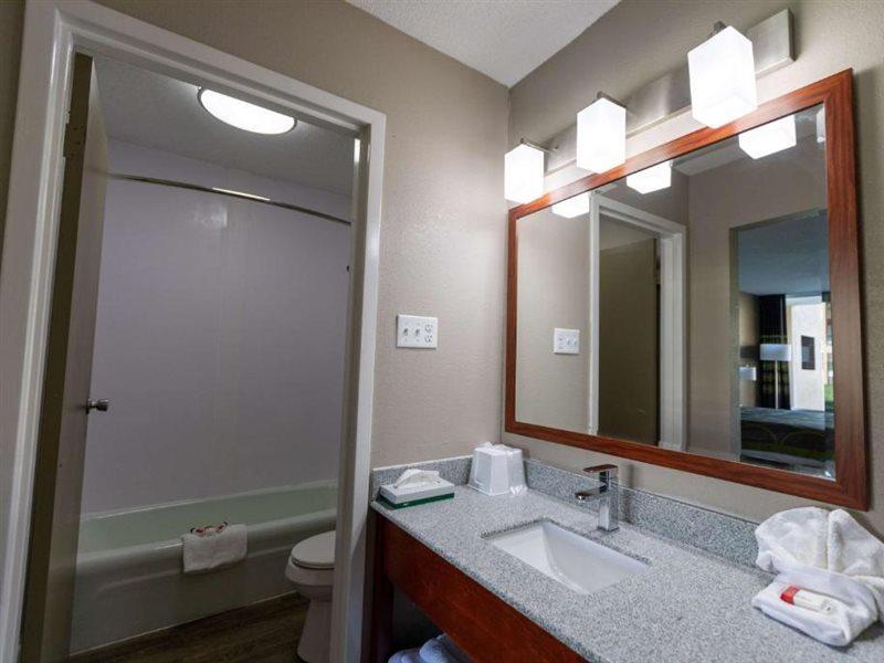 Motel Super 8 By Wyndham Goldsboro Esterno foto