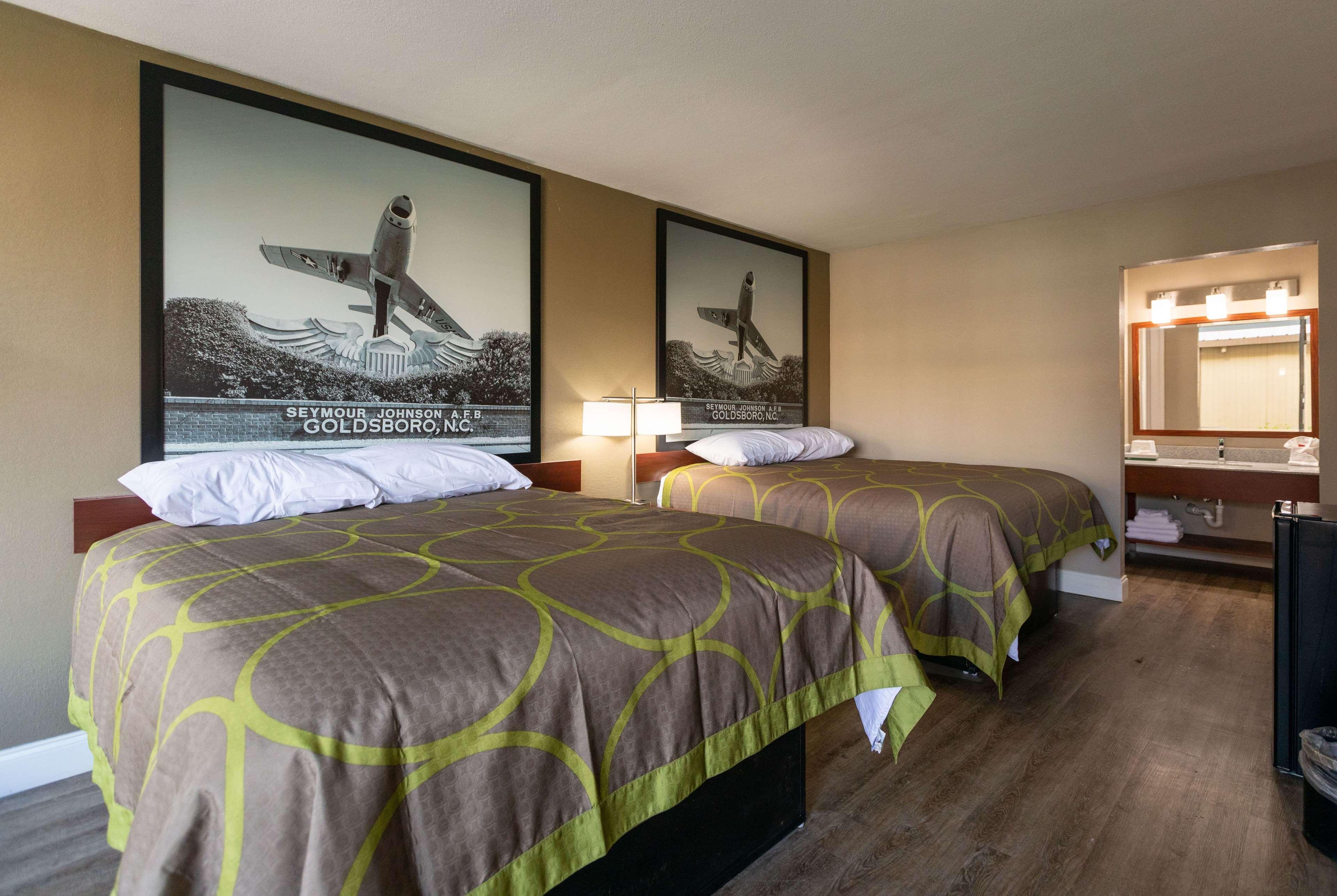 Motel Super 8 By Wyndham Goldsboro Esterno foto