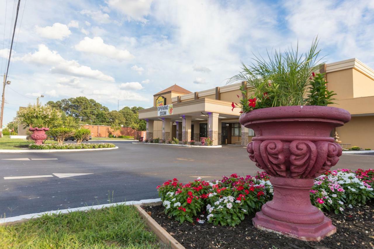 Motel Super 8 By Wyndham Goldsboro Esterno foto